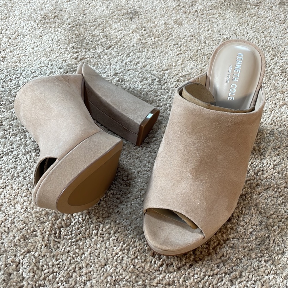 Kenneth Cole Gracen mule beige soft suede 5” chunky heel platform mule 8.5 NWT - Picture 10 of 13